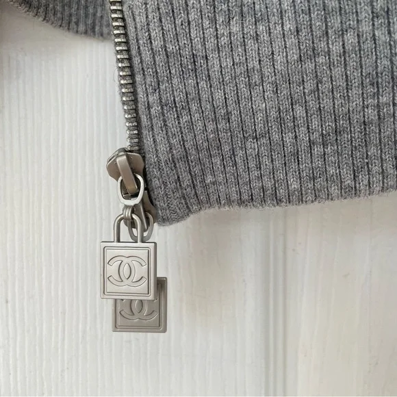 CHANEL 100% Wool Grey Zip Up Logo Sweater Jacket Small - Picture 9 of 10